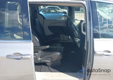 2021 Chrysler Voyager Lxi из США, поврежденный, VIN 2C4RC1DG7MR542994